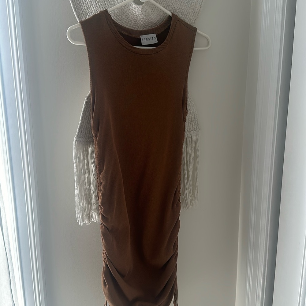 Lioness dress